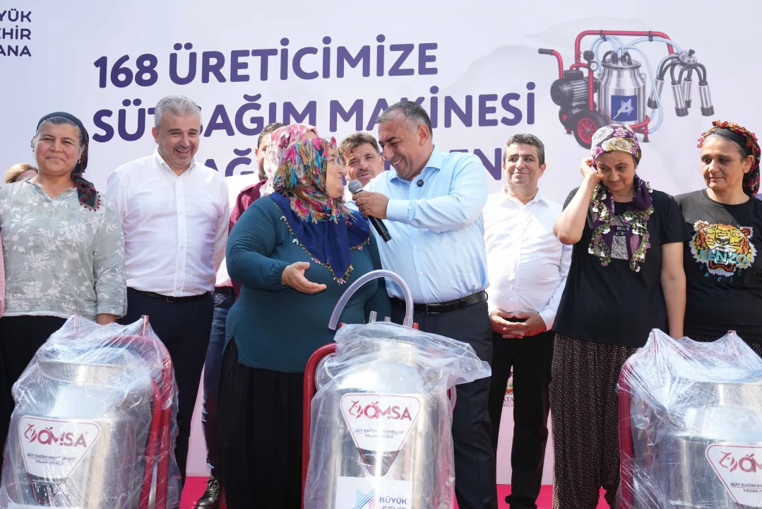 Adana Büyükşehir’den Üreticiye Dev Destek: 168 Adet Süt Sağım Makinesi Dağıtıldı!