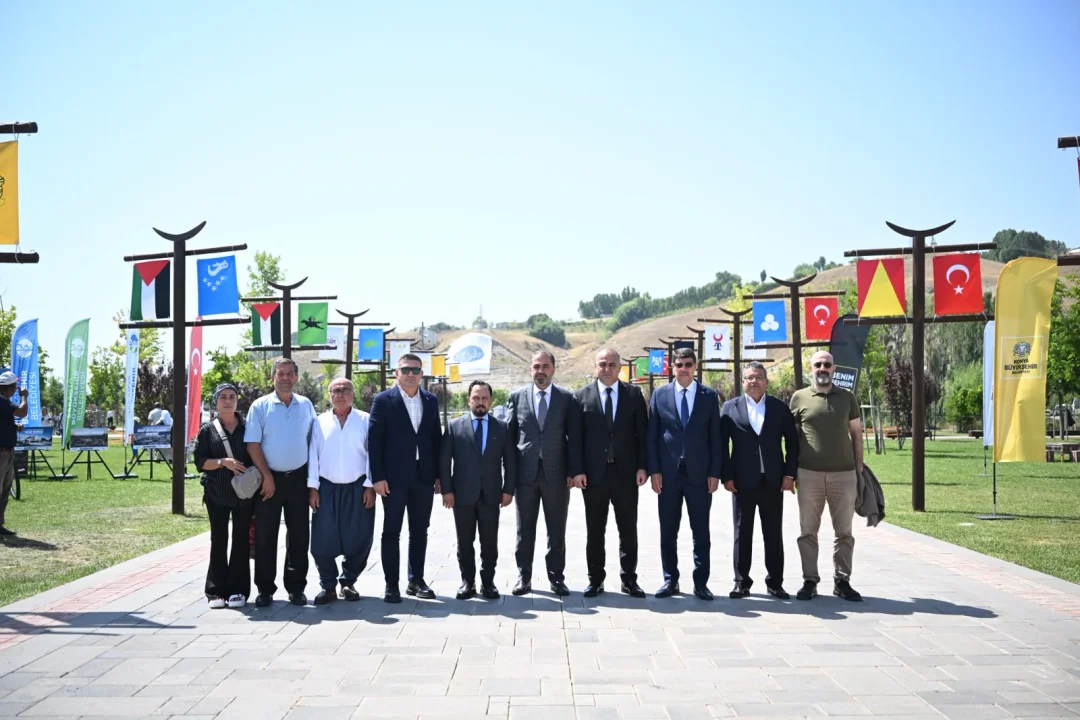 Sarıçam Belediyesi, Malazgirt Ruhunu Ahlat’ta Yaşattı!