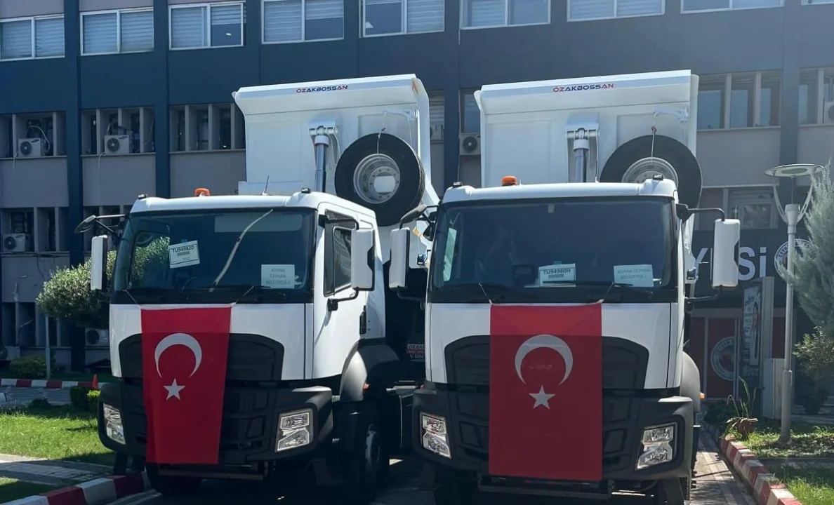 Ceyhan Belediyesi Araç Filosunu Güçlendiriyor: 12 Milyon TL’lik 2 Yeni Damperli Kamyon Hizmette!