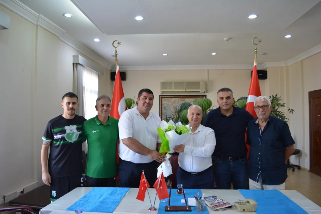 Ceyhan FK 1967’den Kaymakam Kurtyemez’e Ziyaret: Sezon Hazırlıkları Resmen Başladı!