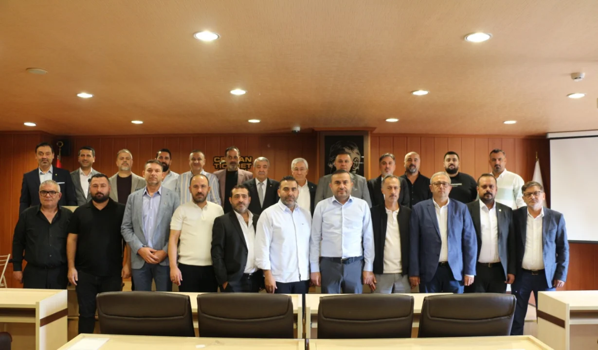 Ceyhan Ticaret Odası’nda Seçim Sürecine İlişkin Bilgilendirme Toplantısı Düzenlendi