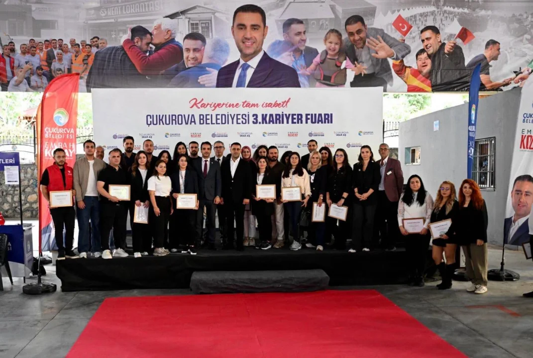 Çukurova’da İstihdam Hamlesi! 3. Kariyer Fuarı İş Arayanlarla İşverenleri Buluşturdu