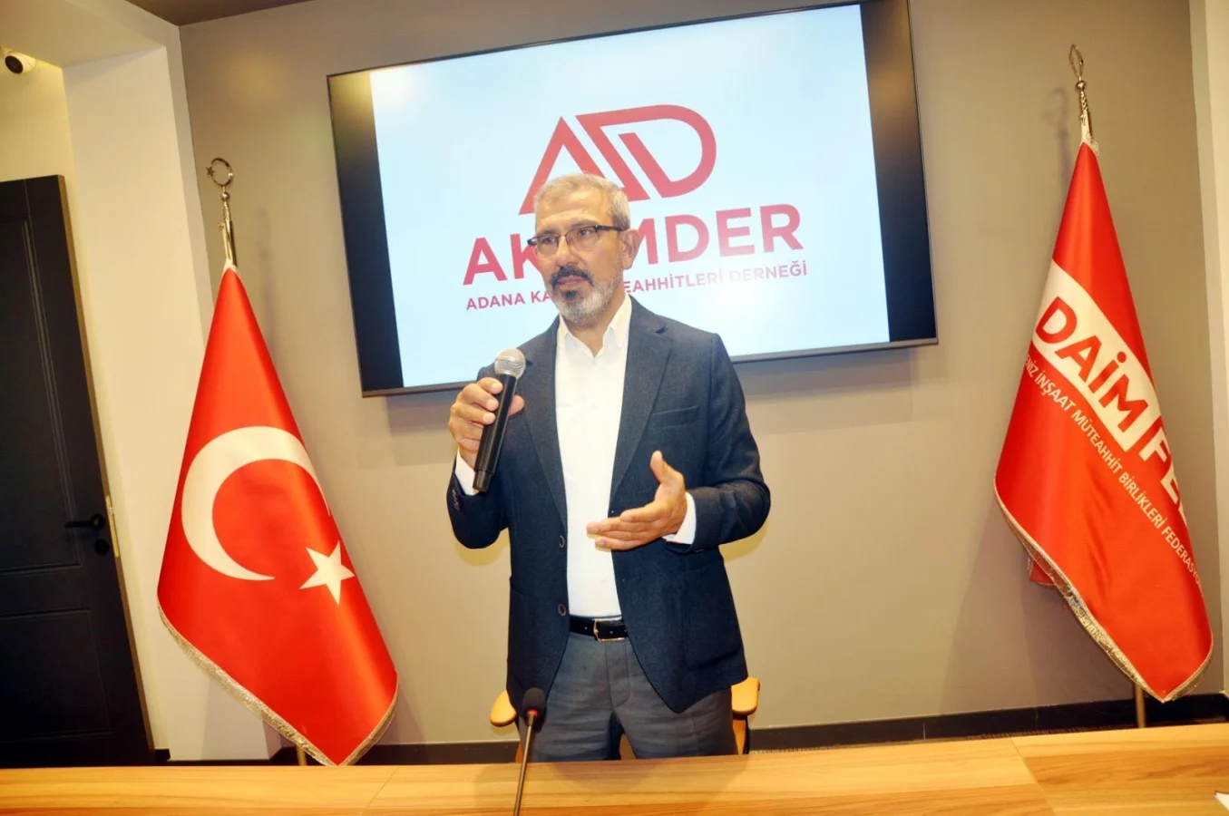 AKAMDER, “Çocuklar Üşümesin” Diye El Ele Verdi