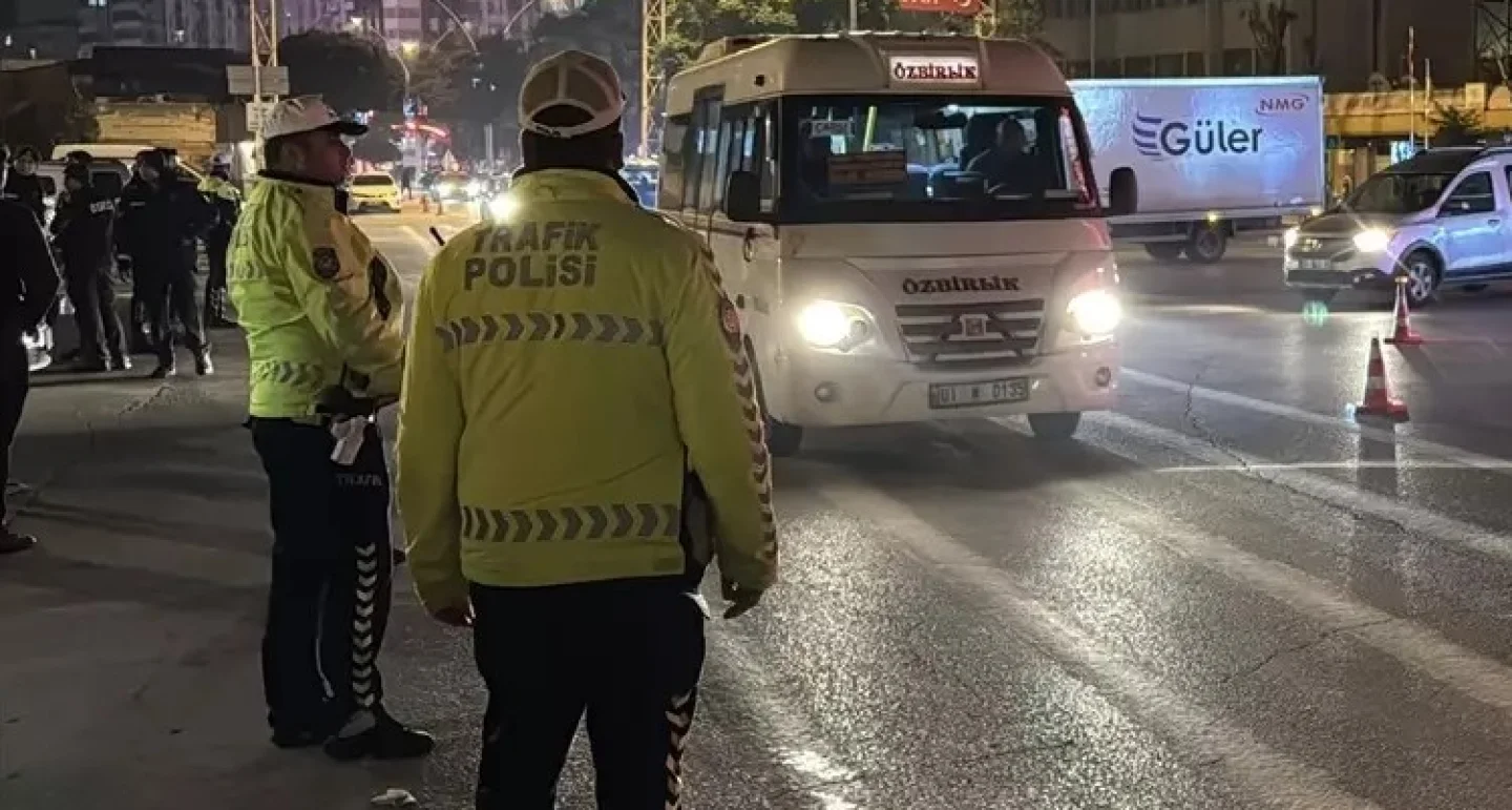 Adana'da Dron Destekli sıkı Trafik Denetimi