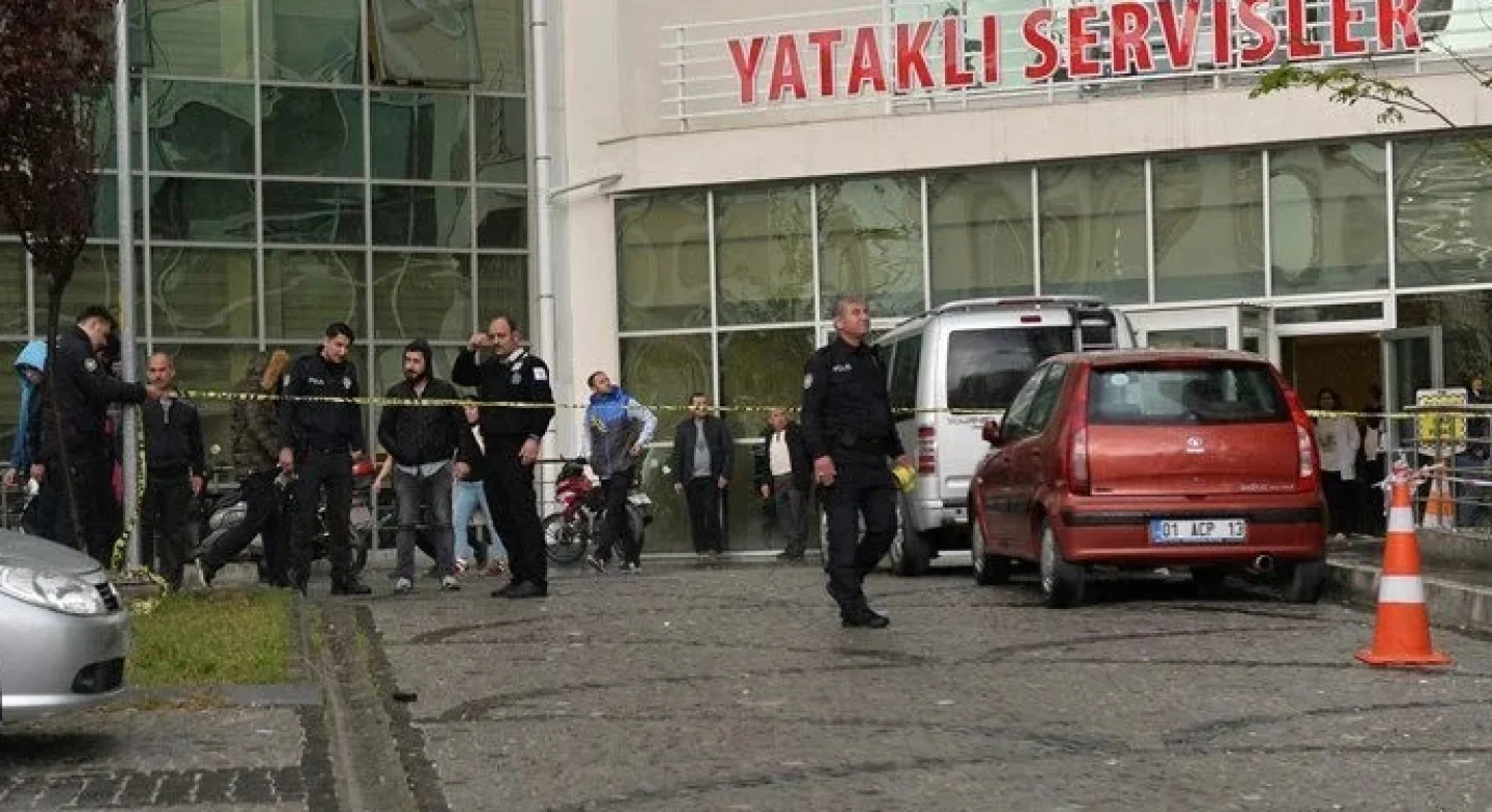 Adana Seyhan Devlet Hastanesi'nde şok eden intihar girişimi Genç 13. kattan atladı