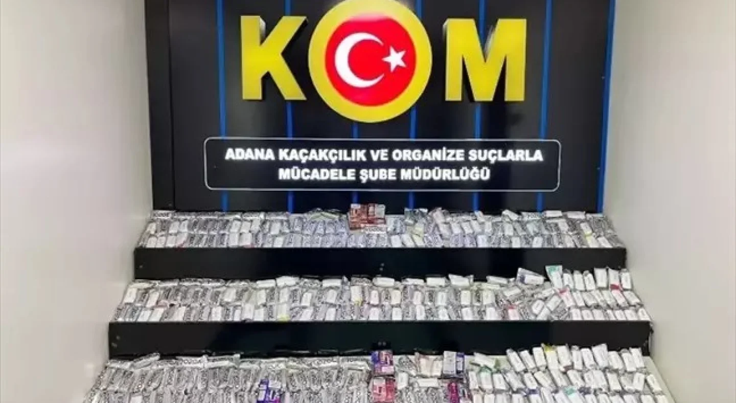 Adana'da Kaçak Elektronik Sigara Operasyonu