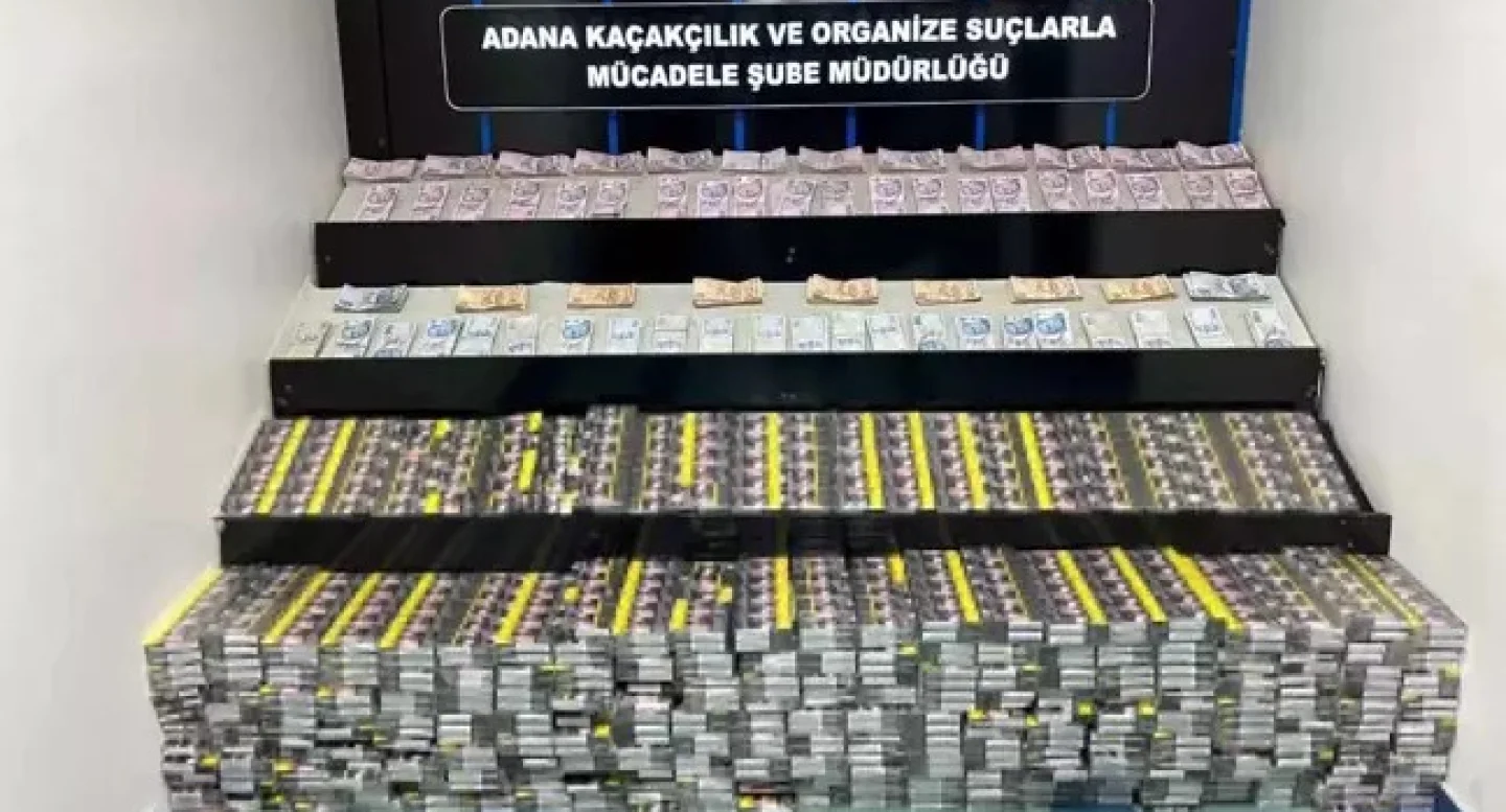 Adana'da Kaçak Sigara Operasyonunda 7.335 Paket Sigara ve 520 Bin TL Ele Geçirildi